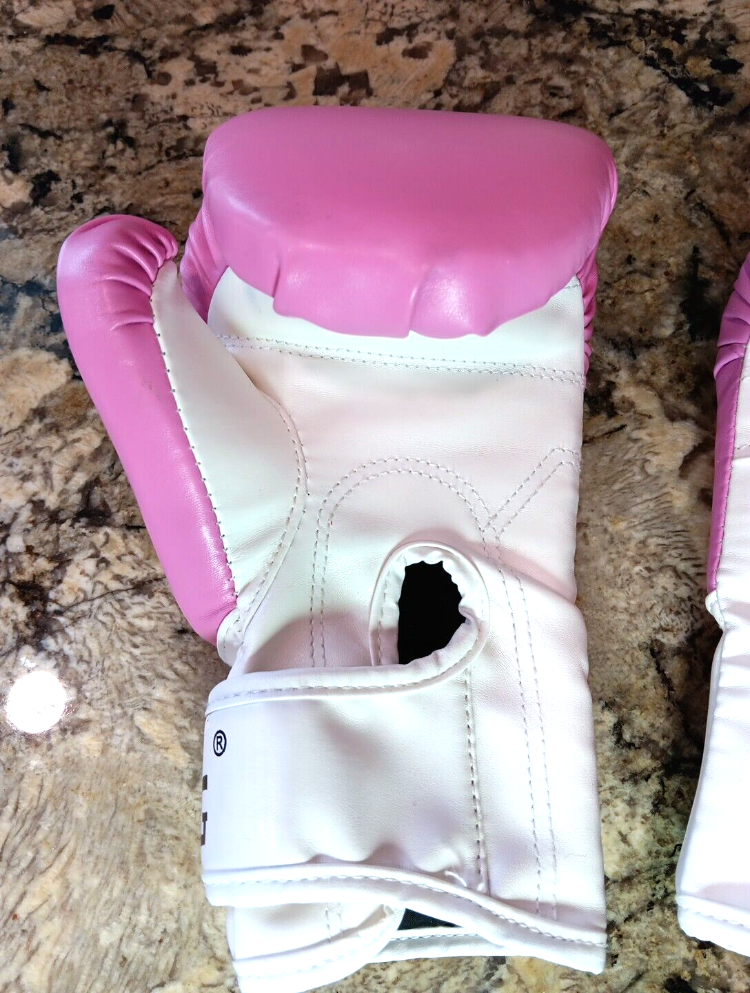 Boxing Gloves Punch Mitts MMA Gloves PU Cartoon Sparring Ages 2-10 4oz HUIYONG