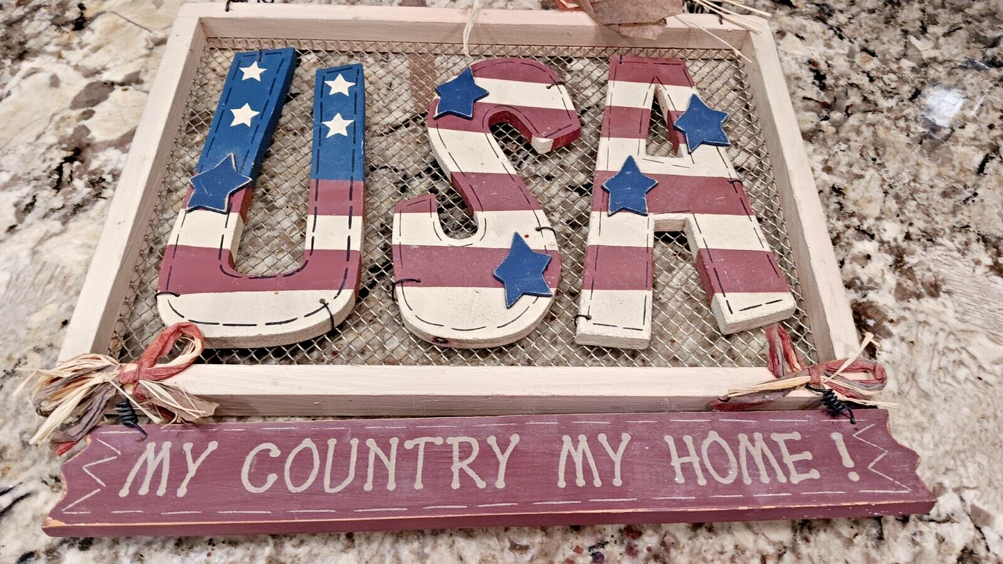 USA Folk Art Sign My Country Home Wooden Decor With Metal Spiral Hanger CN