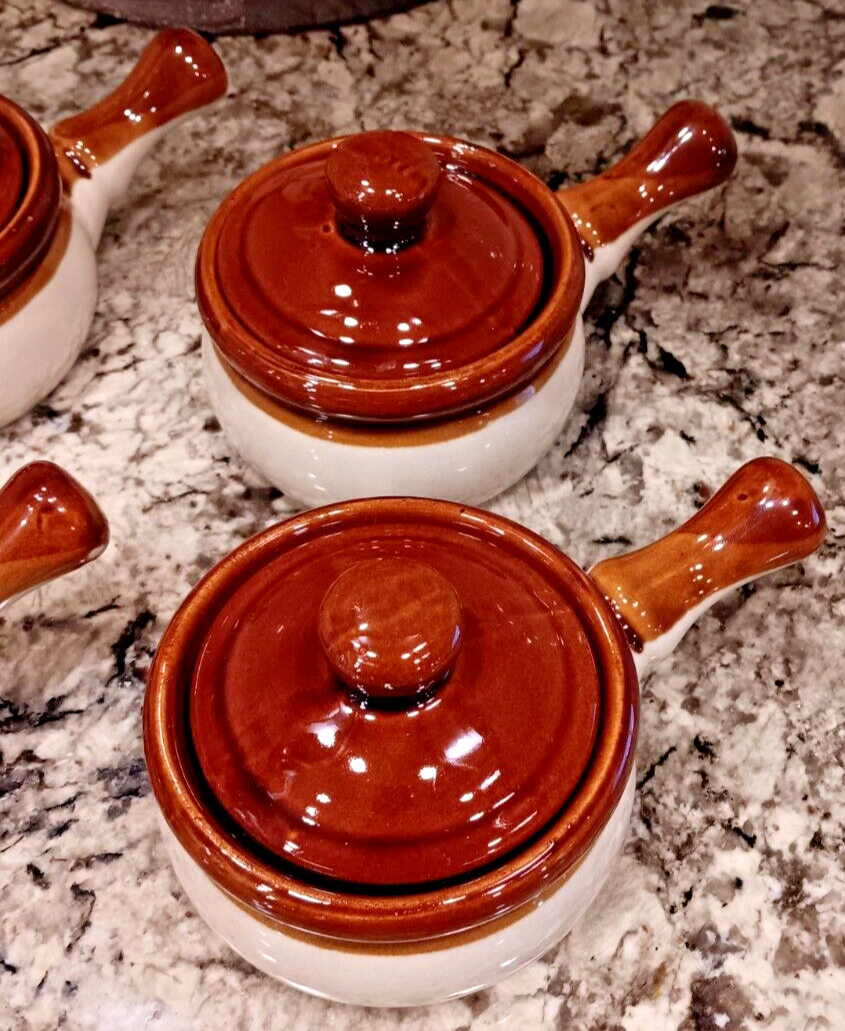 Vintage Set Of 4 Ceramic Onion Soup Bowls With Lids And Handle, Made In Taiwan