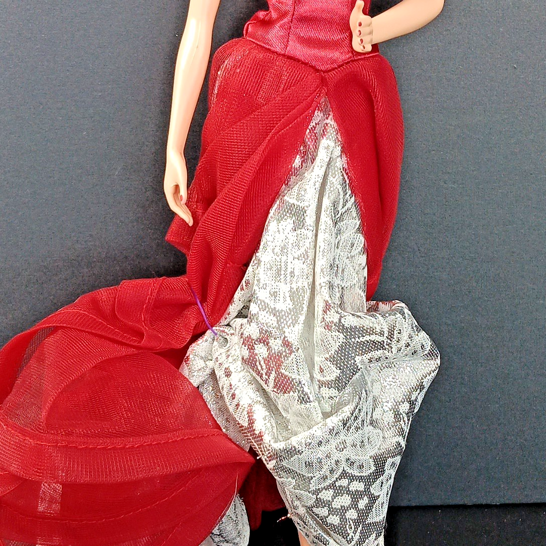 2015 HOLIDAY BARBIE Collector Blonde Doll Red Silver Dress - Mattel #CHR76 IN