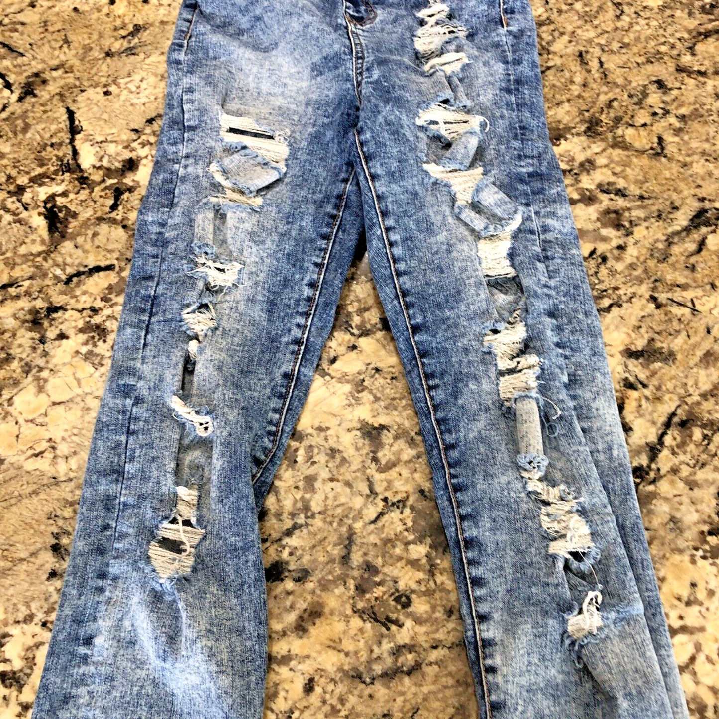Size 25 X 27.5 Bluenotes Denim Curvy Super High Rise Jegging Rips Grunge X