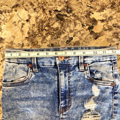 Size 25 X 27.5 Bluenotes Denim Curvy Super High Rise Jegging Rips Grunge X