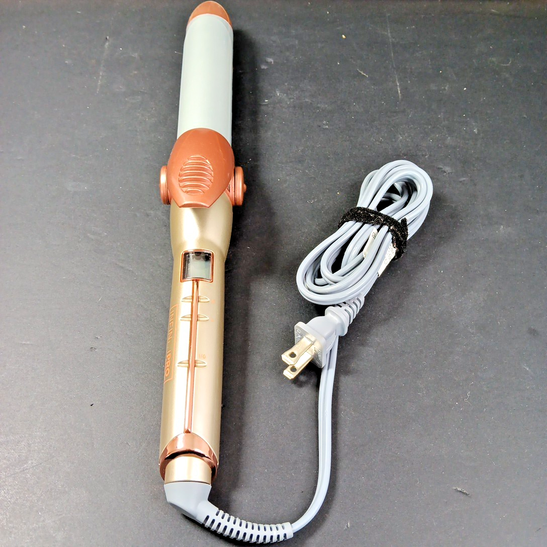 Infiniti Pro By Conair Titanium Ceramic Curling Iron 1 1/4 In CD601C WORKS CN