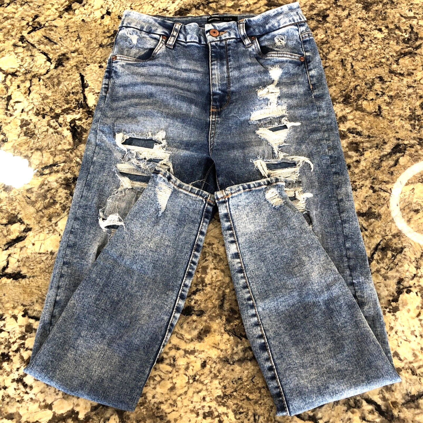 Size 26 X 27.5 Bluenotes Women’s Denim Super High Rise Jegging Rips Grunge X
