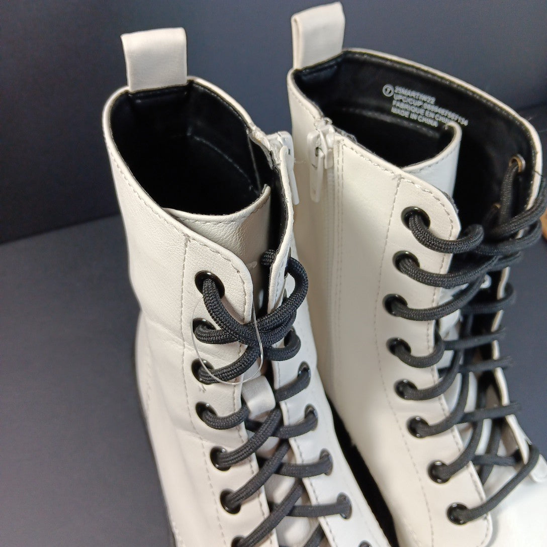 Size 7 Women's Time & TRU Lug Combat Boot, White, Lace + Zip Up Punk Goth CN