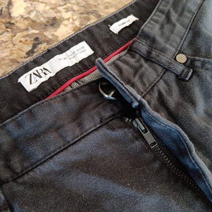 Size 32 X 31  Zara Black Skinny Mid Rise Jeans Women's Made In Turkey